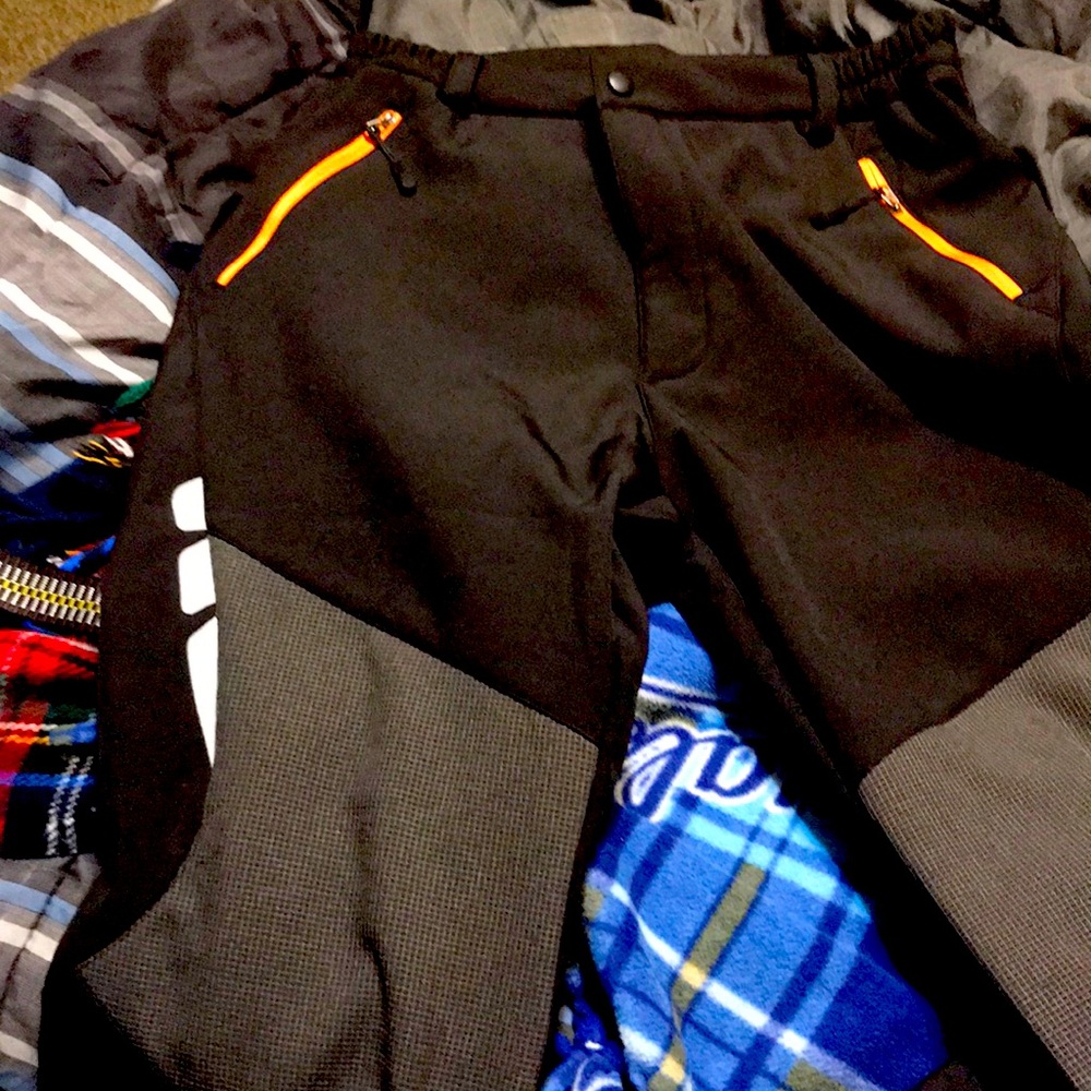 Large Men’s ski pants